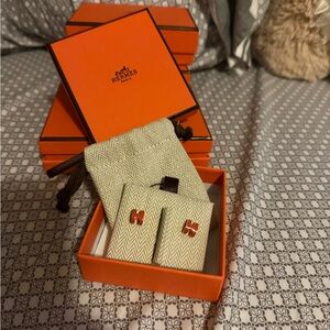 Hermes pop H orange and Gold Earrings